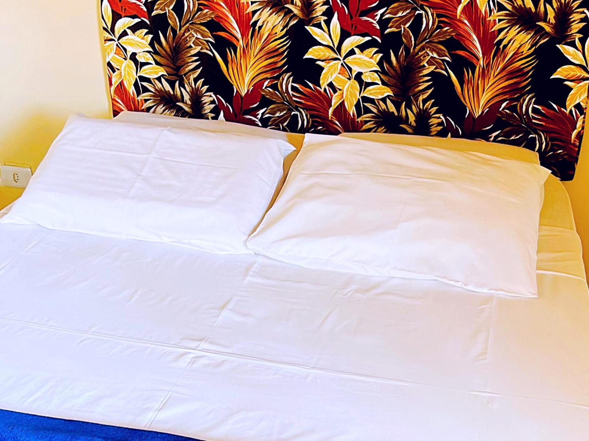 Hotel Casa Rosada Ilhabela